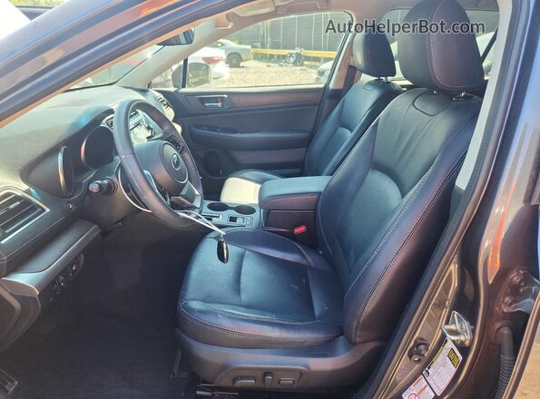 4S4BSANC9K3346346 2019 SUBARU OUTBACK Gray Front interior view