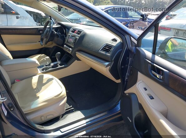 4S4BSANCXH3237676 2017 SUBARU OUTBACK Light Blue Вид салона спереди