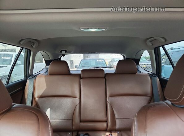 4S4BSATC0J3396263 2018 SUBARU OUTBACK Green Вид задніх сидінь