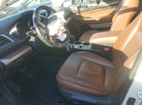 4S4BSATC2H3388613 2017 SUBARU OUTBACK White Front interior view