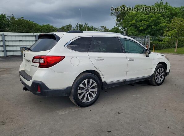 4S4BSATC4K3255567 2019 SUBARU OUTBACK White Rear right
