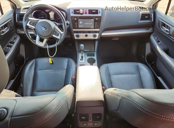 4S4BSBLC2G3219020 2016 SUBARU OUTBACK Silver Widok deski rozdzielczej