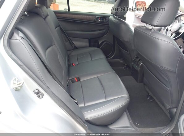 4S4BSBNC1G3279934 2016 SUBARU OUTBACK Silver Widok naklejki z numerem VIN