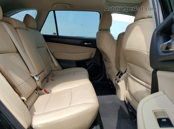 4S4BSBNC5G3216724 2016 SUBARU OUTBACK Black Rear seats view