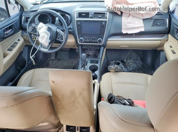 4S4BSEJC8K3366357 2019 SUBARU OUTBACK Green Առջևի վահանակի տեսք