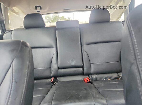4S4BSENC0G3293924 2016 SUBARU OUTBACK Black Vista de los asientos traseros