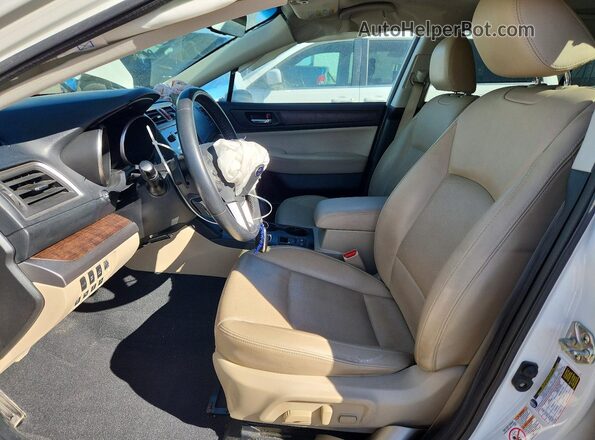 4S4BSENC1H3206467 2017 SUBARU OUTBACK Белый Вид салона спереди
