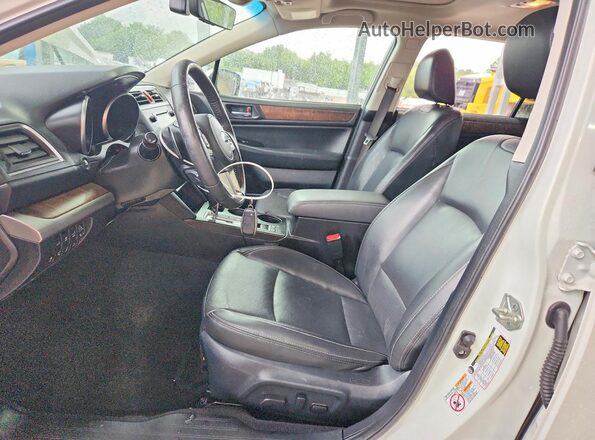 4S4BSENC1H3274672 2017 SUBARU OUTBACK White წინა სალონის ხედი