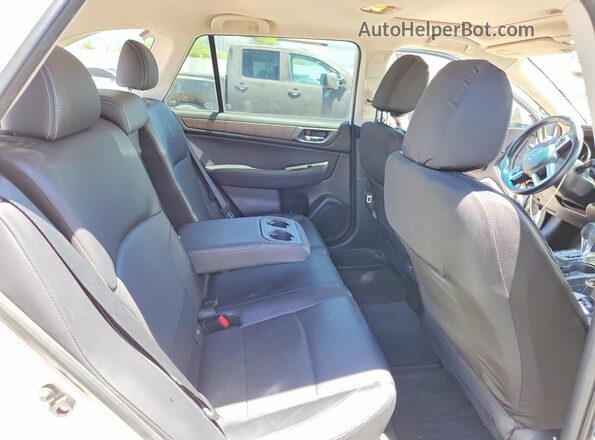 4S4BSENC1H3396156 2017 SUBARU OUTBACK Белый Вид задних сидений