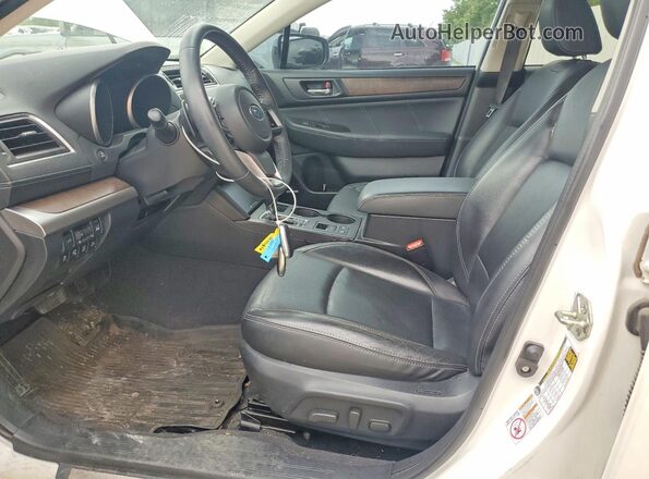 4S4BSENC1J3284494 2018 SUBARU OUTBACK White წინა სალონის ხედი