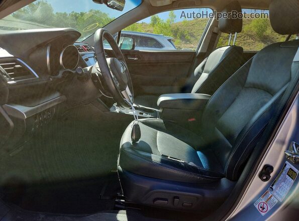 4S4BSENC4H3343872 2017 SUBARU OUTBACK Silver Front interior view