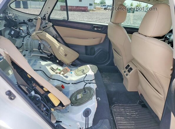 4S4BSENC4H3428596 2017 SUBARU OUTBACK White Vista de los asientos traseros