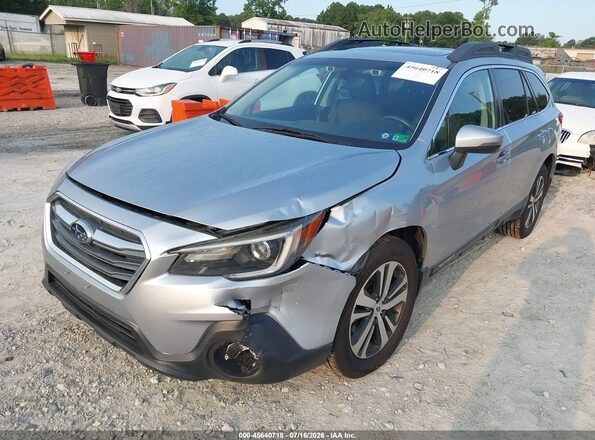 4S4BSENC4K3226557 2019 SUBARU OUTBACK Silver Vista tres cuartos delantera izquierda
