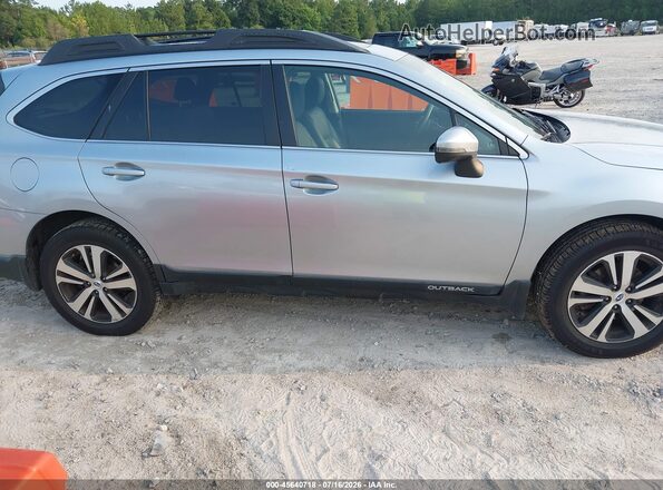 4S4BSENC4K3226557 2019 SUBARU OUTBACK Silver Vista interior trasera