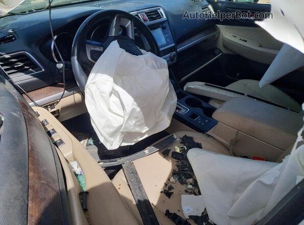4S4BSENC5H3225345 2017 SUBARU OUTBACK White Առջևի վահանակի տեսք