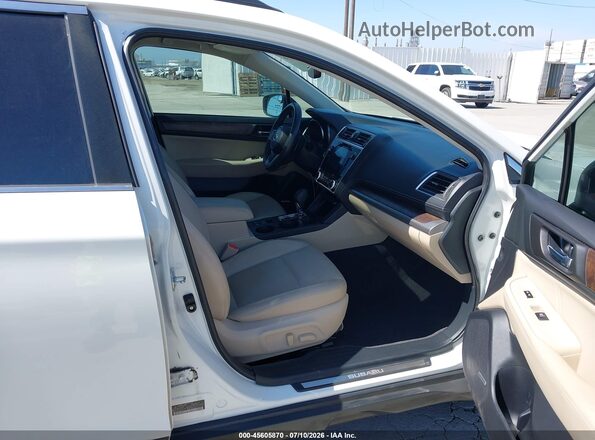 4S4BSENC5J3360007 2018 SUBARU OUTBACK White Вид салону спереду