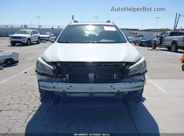 4S4BSENC5J3360007 2018 SUBARU OUTBACK White Вид задньої частини салону