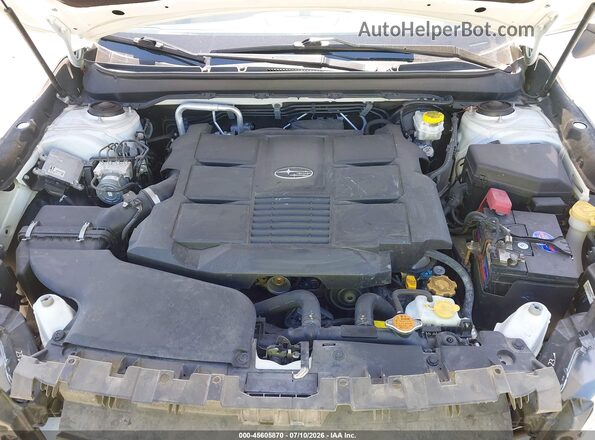 4S4BSENC5J3360007 2018 SUBARU OUTBACK White Вид ззаду