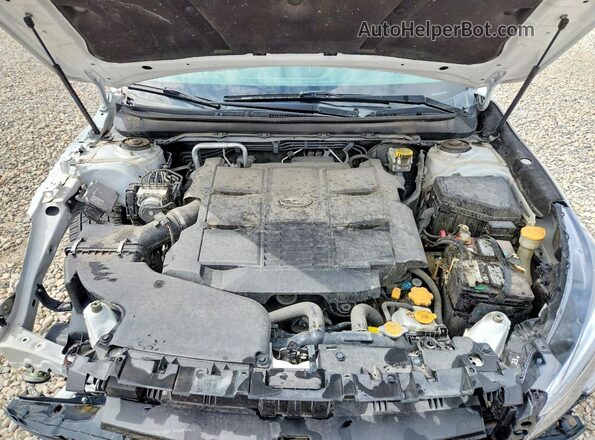4S4BSENC5K3293037 2019 SUBARU OUTBACK White Rear interior view