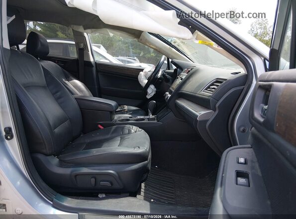 4S4BSENC8G3283643 2016 SUBARU OUTBACK Серебряный Вид салона спереди
