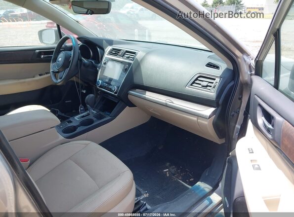 4S4BSENC8J3330662 2018 SUBARU OUTBACK Silver Вид салону спереду