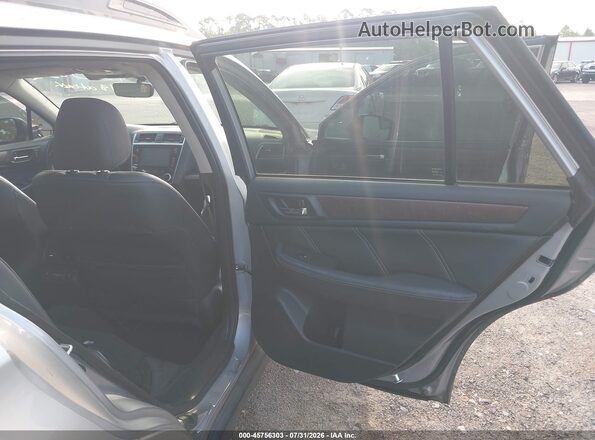 4S4BSENC8J3374838 2018 SUBARU OUTBACK Silver VIN կոդի պիտակի տեսք