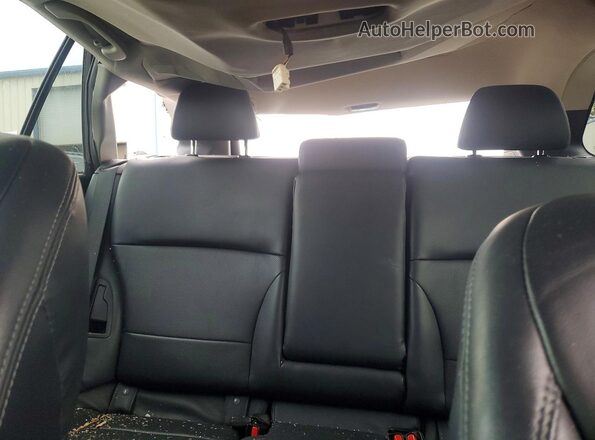 4S4BSENCXK3256534 2019 SUBARU OUTBACK Charcoal Rear seats view