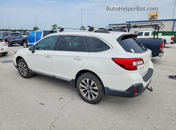 4S4BSETC0K3268565 2019 SUBARU OUTBACK White Rear left