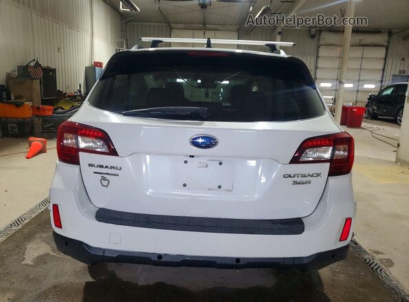 4S4BSETC3H3347530 2017 SUBARU OUTBACK White უკანა ხედი