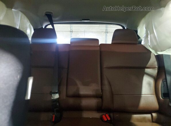 4S4BSETC3H3347530 2017 SUBARU OUTBACK White უკანა სავარძლების ხედი