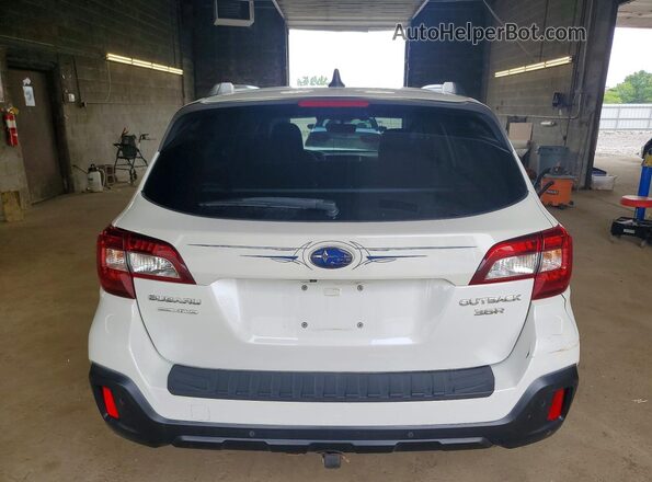 4S4BSETC5J3301364 2018 SUBARU OUTBACK Белый Вид сзади