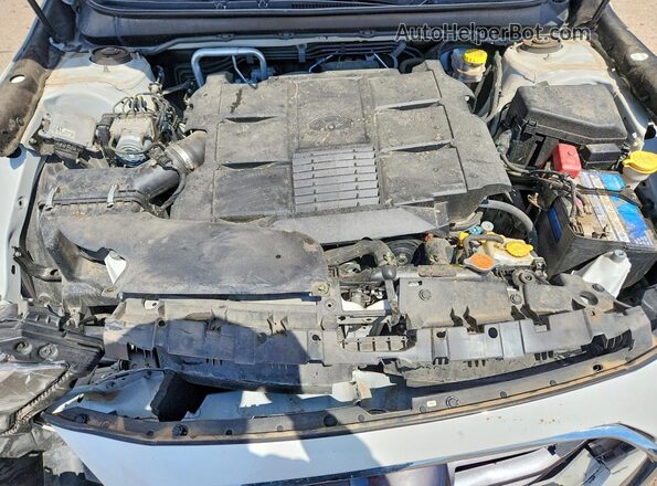 4S4BSETC7J3279562 2018 SUBARU OUTBACK White ძრავის განყოფილების ხედი