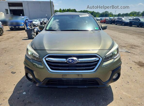 4S4BSETC8J3200271 2018 SUBARU OUTBACK Green Widok z przodu