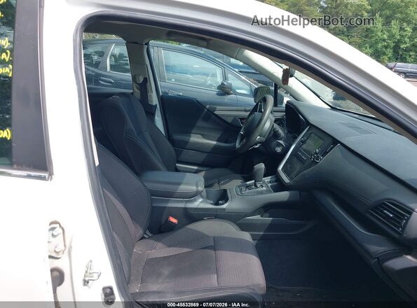 4S4BTAAC8L3239325 2020 SUBARU OUTBACK Белый Вид салона спереди