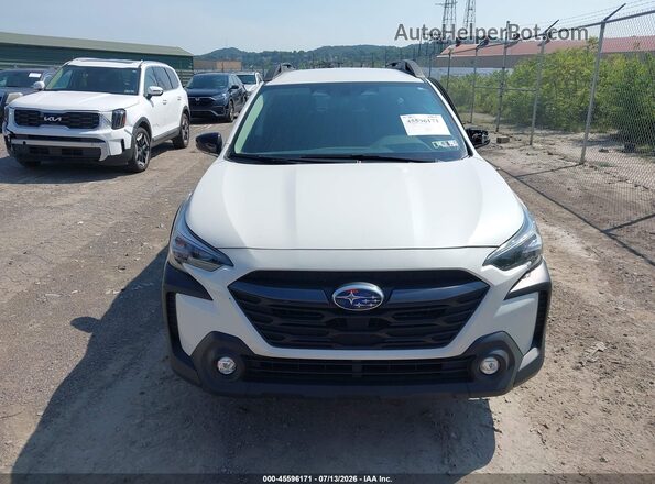 4S4BTACC1S3247519 2025 SUBARU OUTBACK White Rear interior view