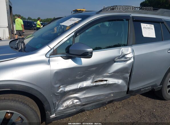 4S4BTACC3M3149949 2021 SUBARU OUTBACK Silver Вид спереду