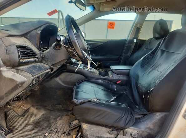 4S4BTACC8N3257193 2022 SUBARU OUTBACK White Vista interior delantera