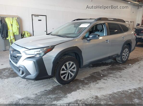 4S4BTADC1R3144495 2024 SUBARU OUTBACK Silver Przód lewy