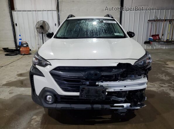 4S4BTADC8R3245923 2024 SUBARU OUTBACK White სალონის 360-გრადუსიანი ხედი