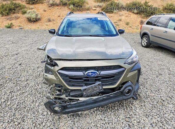 4S4BTADC9S3200009 2025 SUBARU OUTBACK Зеленый Вид спереди