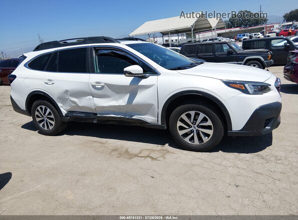 4S4BTAEC3L3217341 2020 SUBARU OUTBACK White Вид задньої частини салону