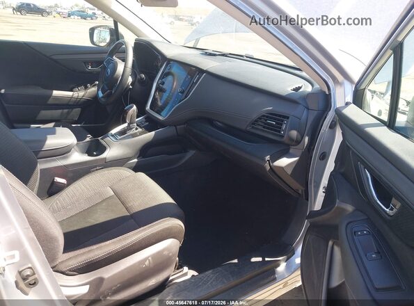 4S4BTAFC2P3200860 2023 SUBARU OUTBACK Silver Вид салону спереду