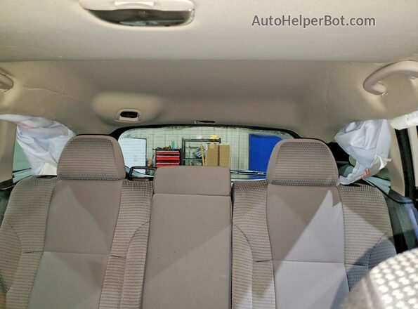 4S4BTAFC3N3152380 2022 SUBARU OUTBACK White Widok tylnych siedzeń