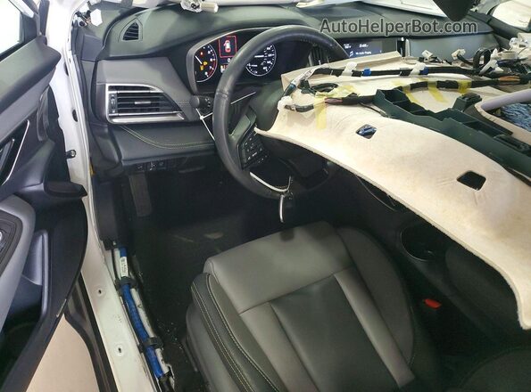 4S4BTALC8R3189869 2024 SUBARU OUTBACK White Dashboard view
