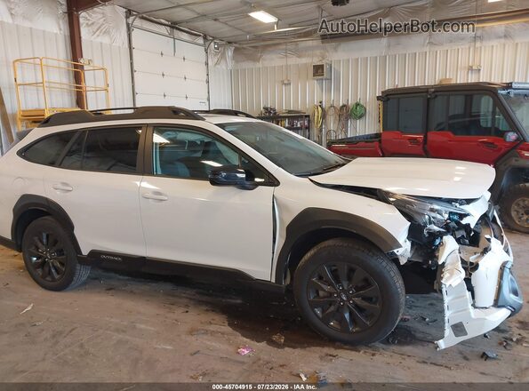 4S4BTALC9S3298699 2025 SUBARU OUTBACK White Вид задньої частини салону