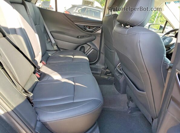 4S4BTAMC3M3165454 2021 SUBARU OUTBACK Gray Widok wnętrza z tyłu