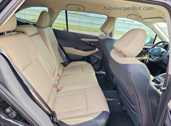 4S4BTAMC3P3183845 2023 SUBARU OUTBACK Black Vista interior trasera