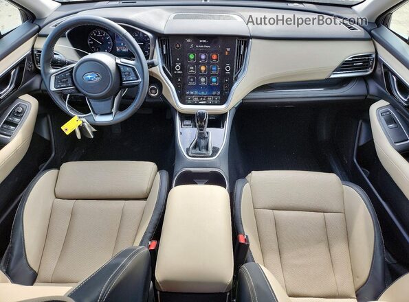 4S4BTAMC3P3183845 2023 SUBARU OUTBACK Black Vista del salpicadero