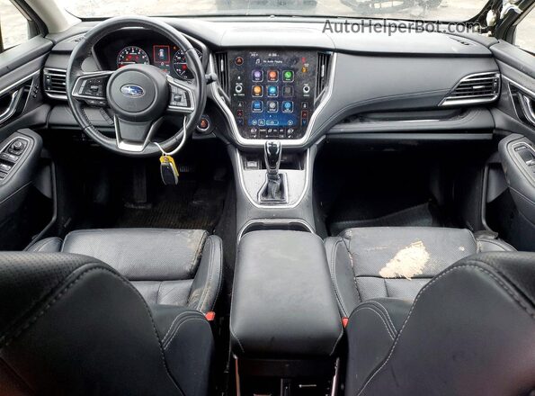 4S4BTAMC4N3250417 2022 SUBARU OUTBACK Charcoal Dashboard view