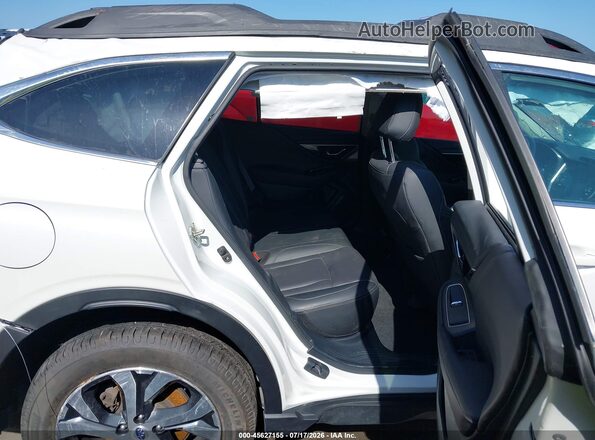 4S4BTANC1N3138608 2022 SUBARU OUTBACK White Widok naklejki z numerem VIN
